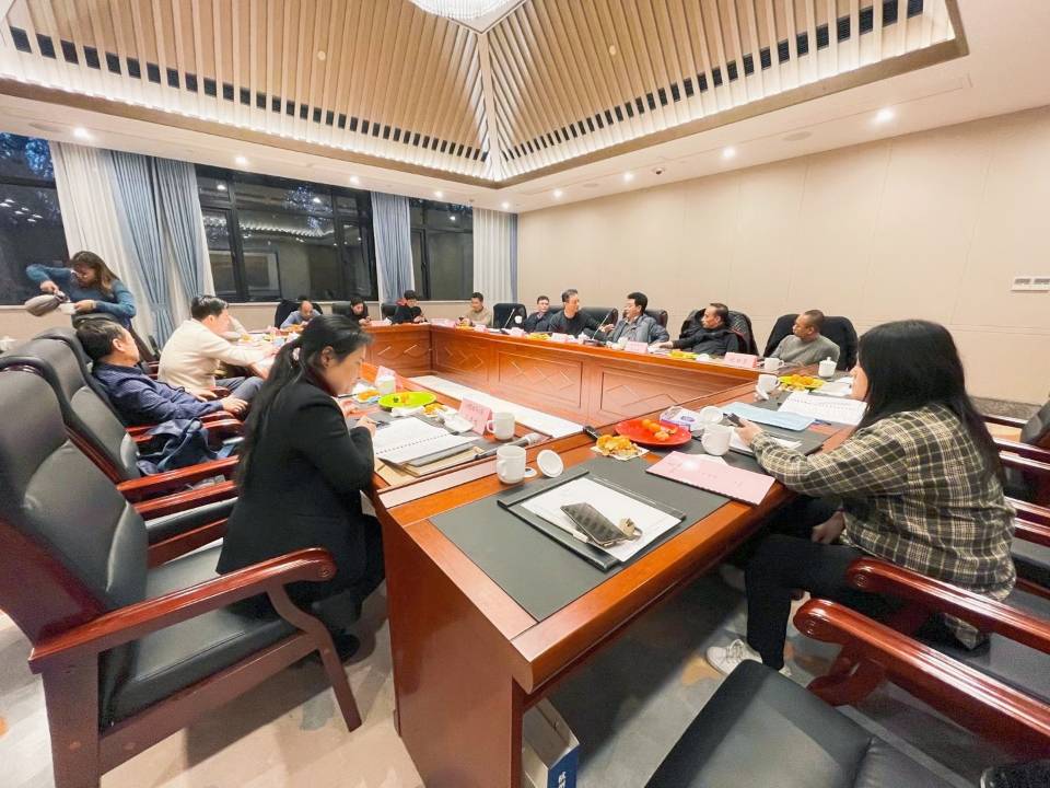  AGCLUBС��������С��Э������ʮ�γ������»�