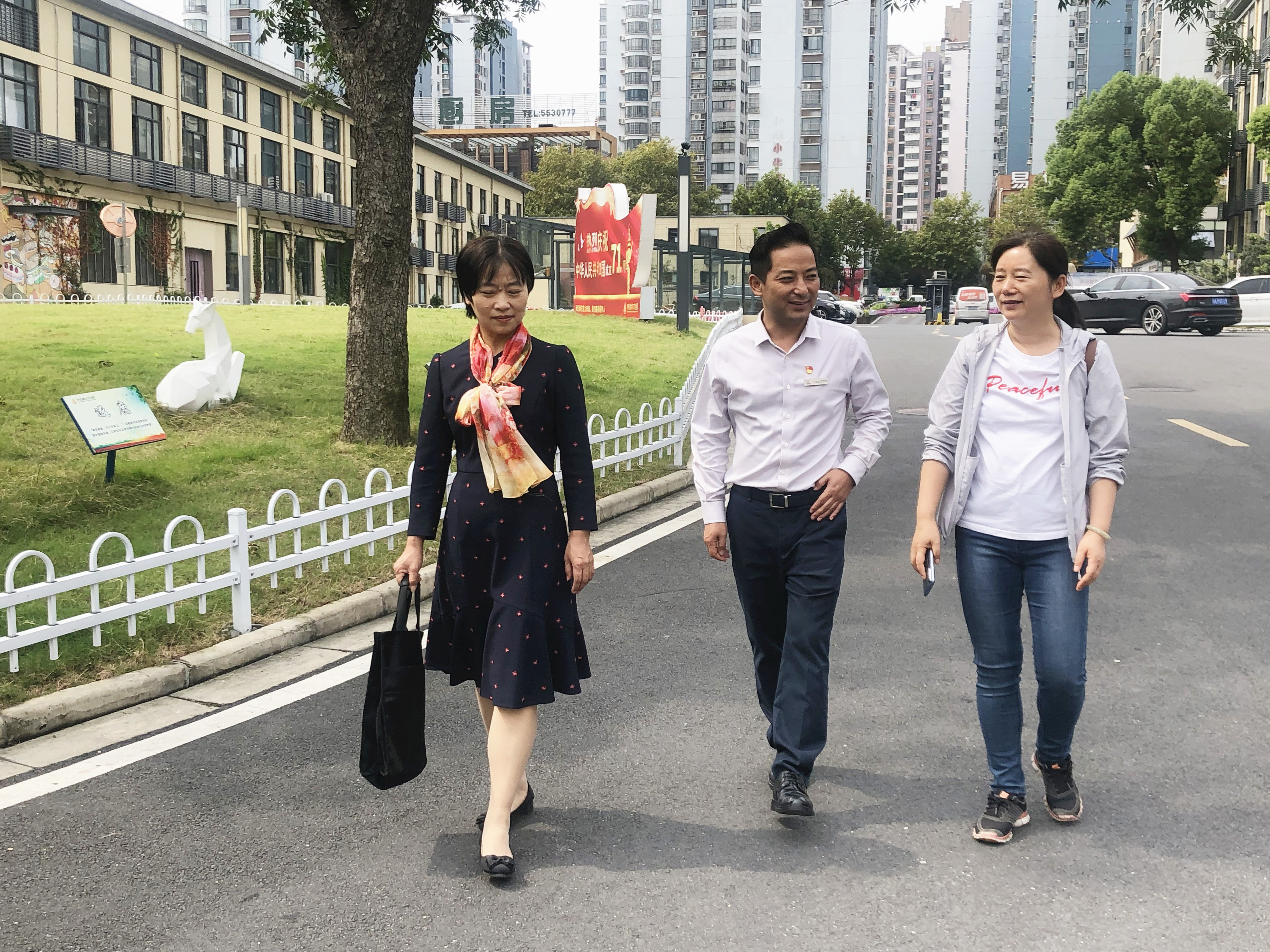 ®��AGCLUB�Ĵ�԰�����һ�ŽṤ�ᡢ����