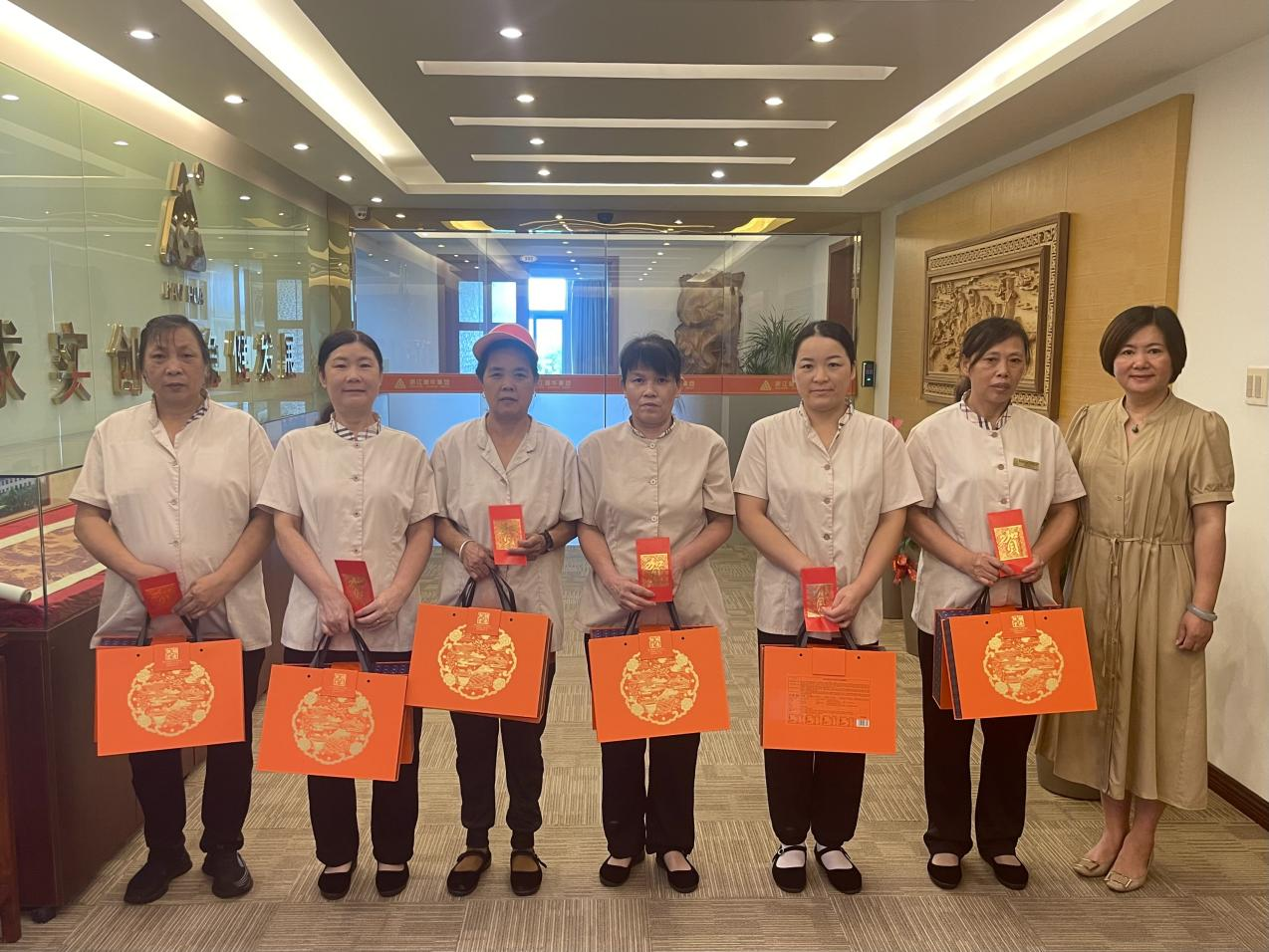 ��ϵ���� ů��ο��