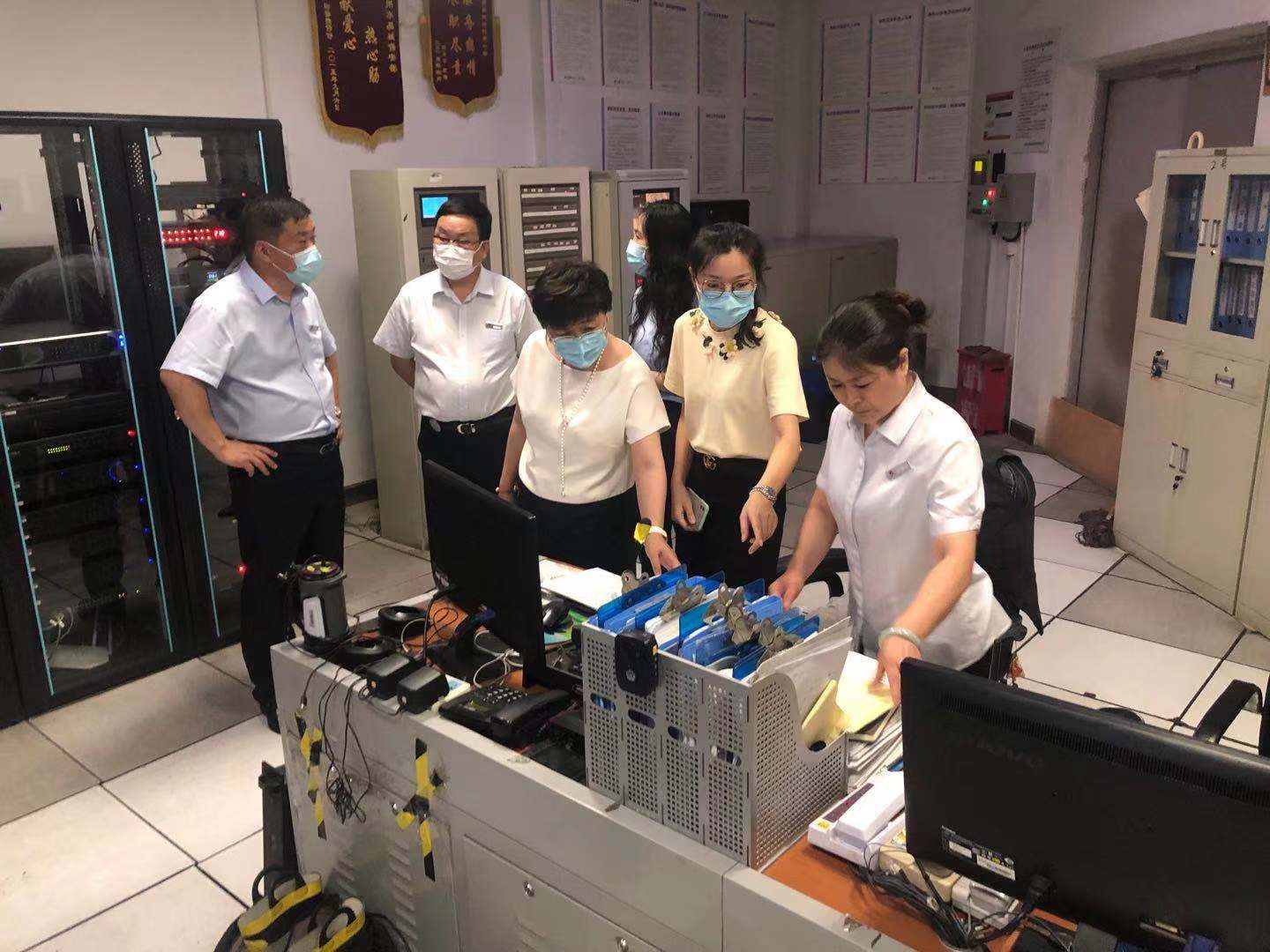 ˮ���ǿ�չ�ص���ʩװ���徲����