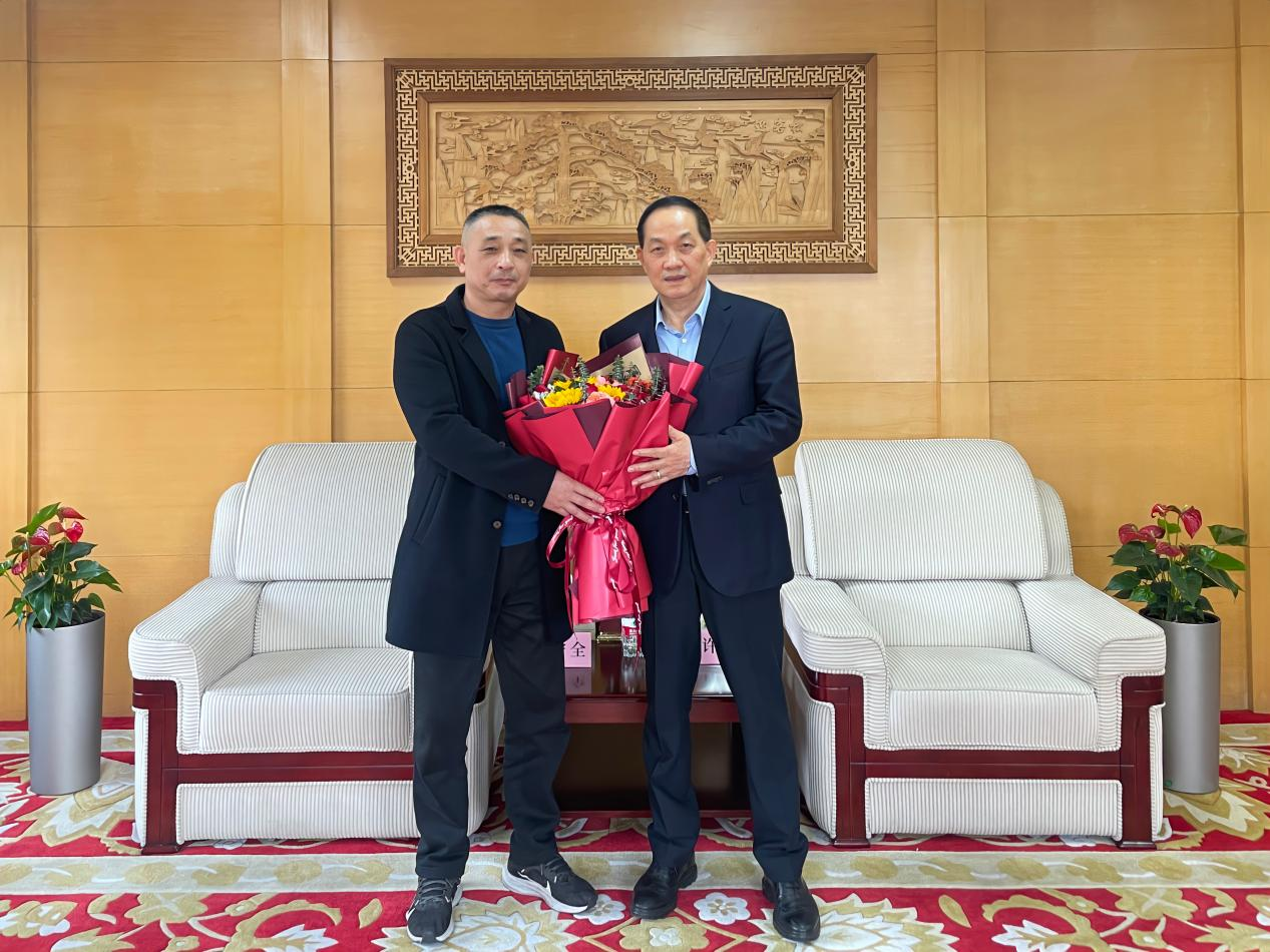 ����ȫ����ο��ʡ����ģ���ٸ��������ܹ����򵼸��㽭AGCLUB���ſ�չ�´��߷�ο���˶�