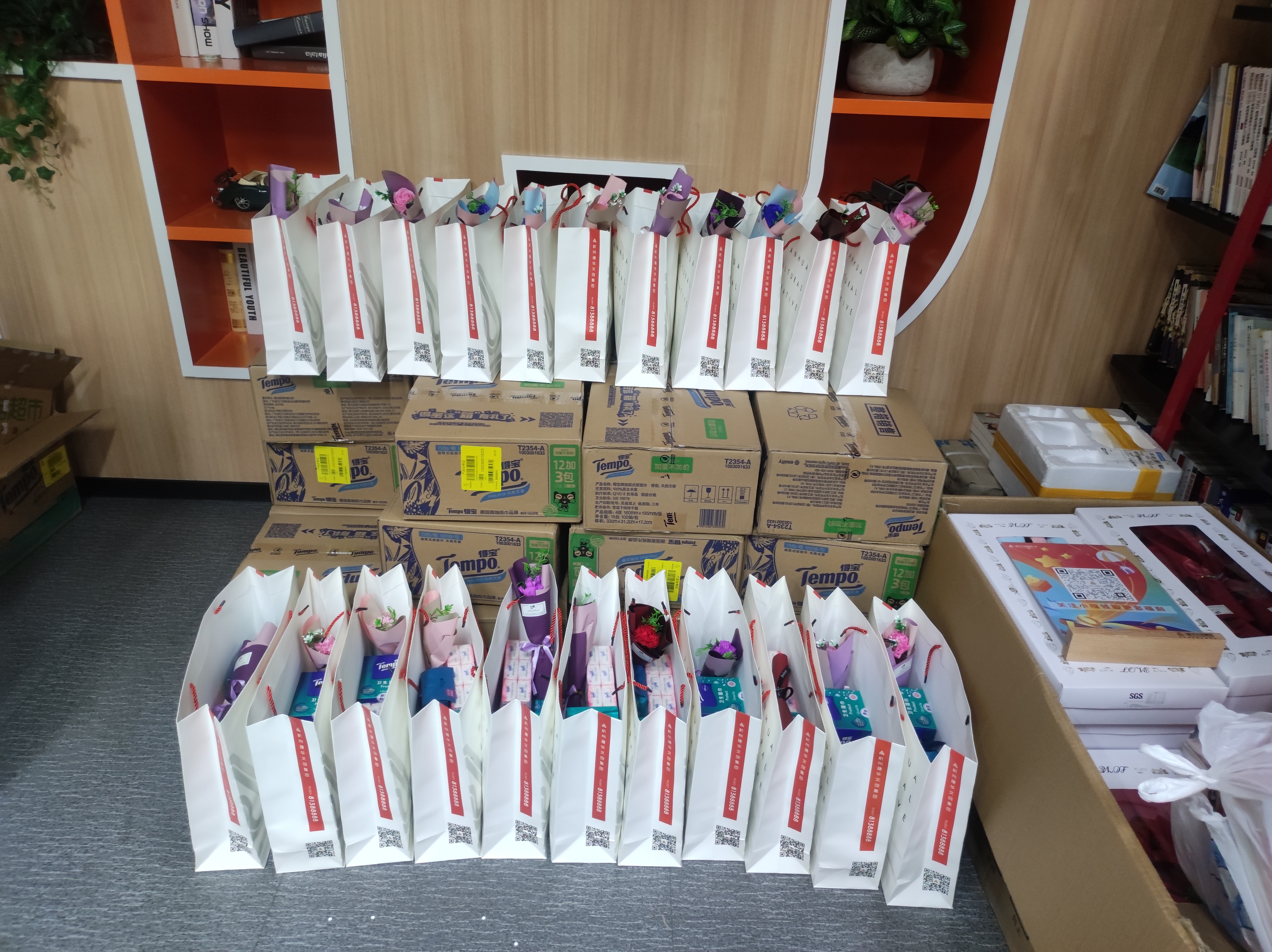 ��֥��ϸ����������̤����������-AGCLUB�Ĵ����Ź��ῪչŮ���ο���˶�