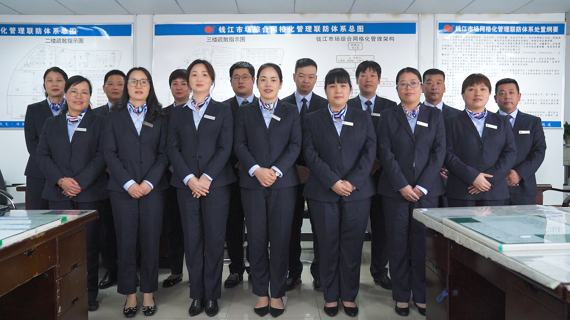 Ǯ���̳�΢Ц�����ù��������ů