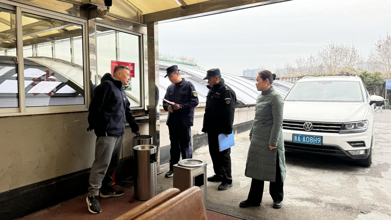 Ǯ���̳ǿ�չ�����徲ר����