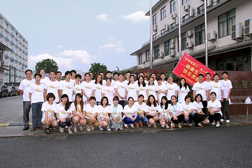 �й�ͷ����������������AGCLUB�Ĵ�԰�������� (3).jpg