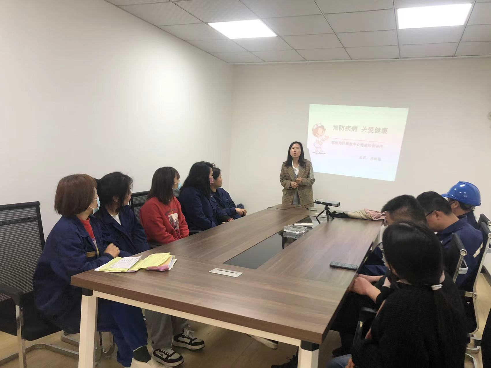 ��ע������Զ�뼲��