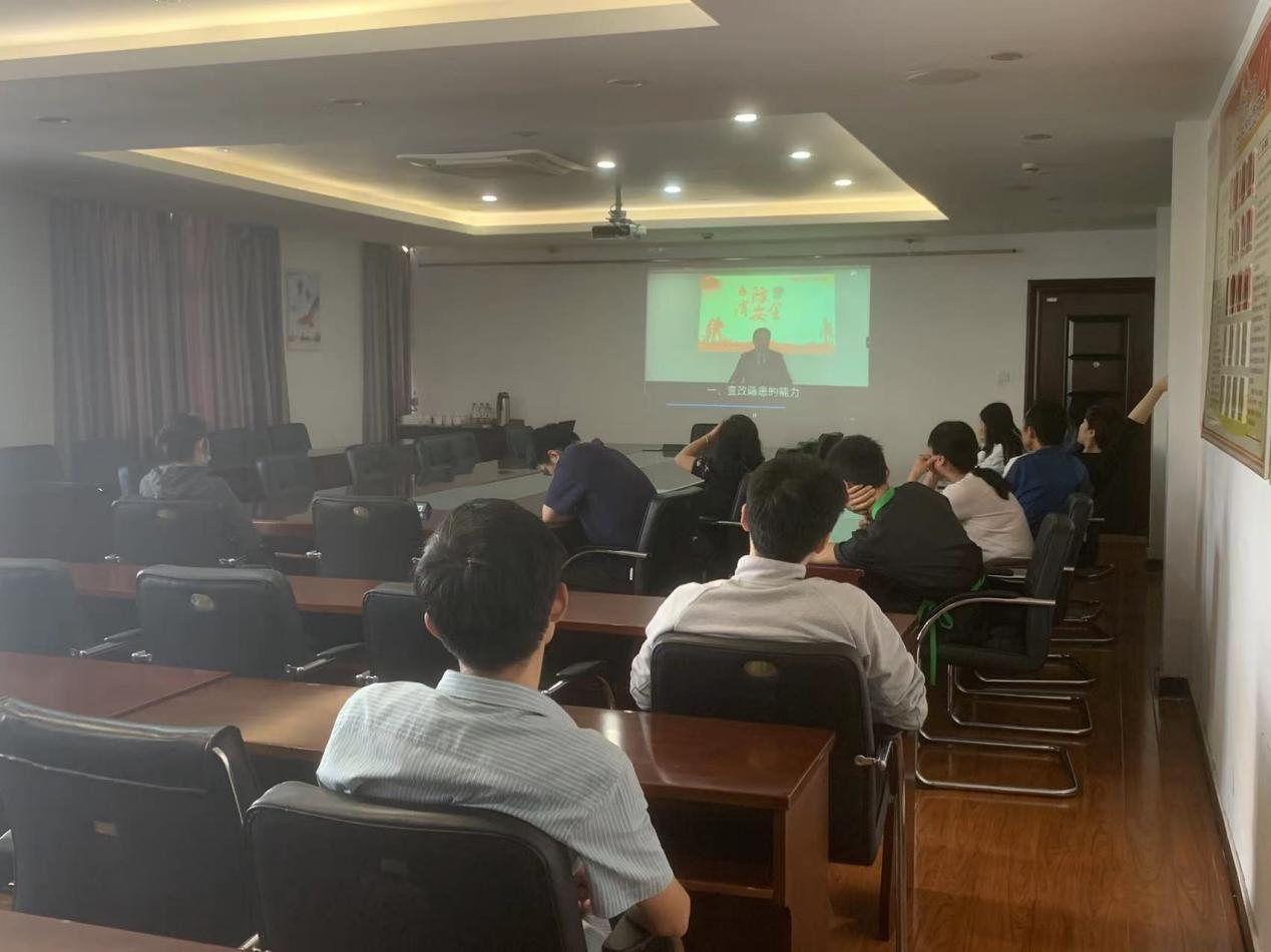 Ǯ���̳ǿ�չʮ�����̻���ѵ����