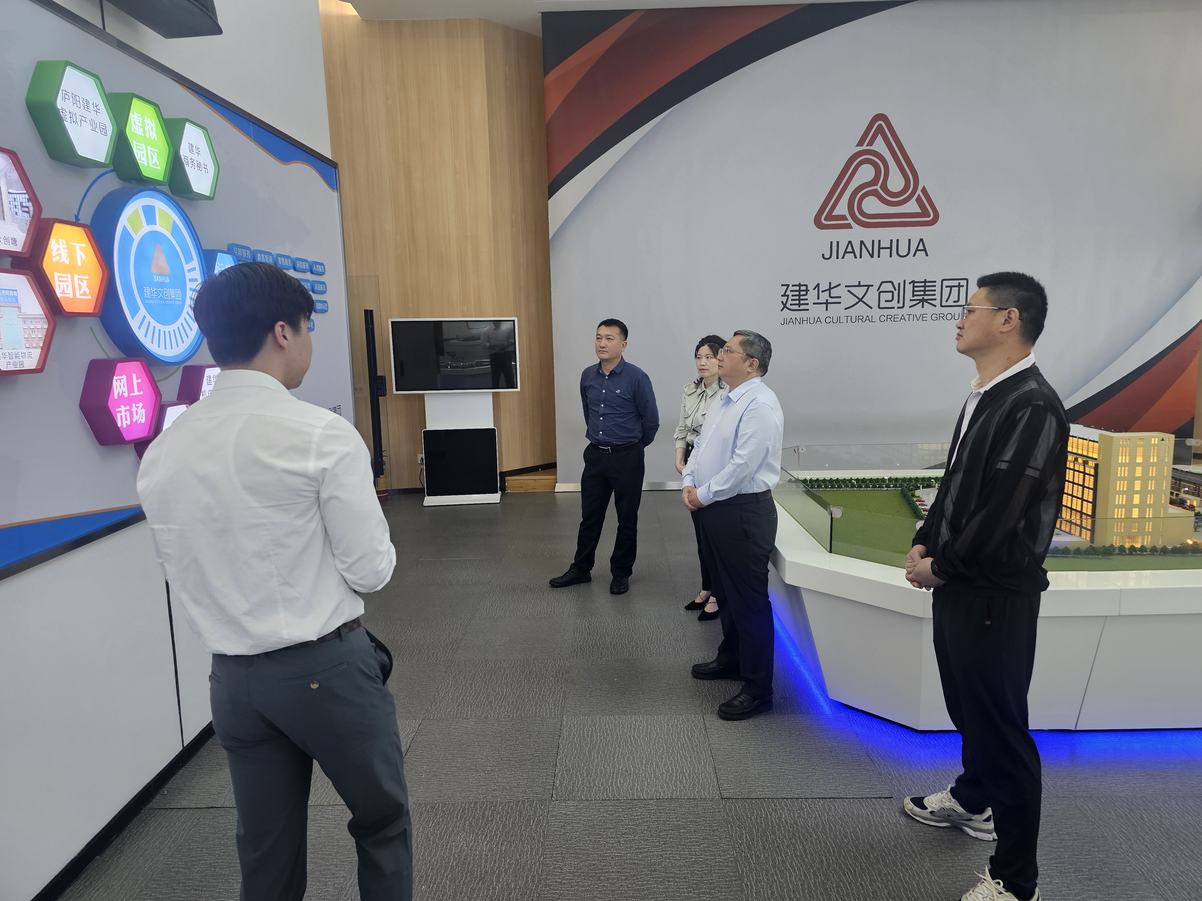 ��Ϫ�����������г����������������һ��ݰ��AGCLUB�Ĵ����ſ������