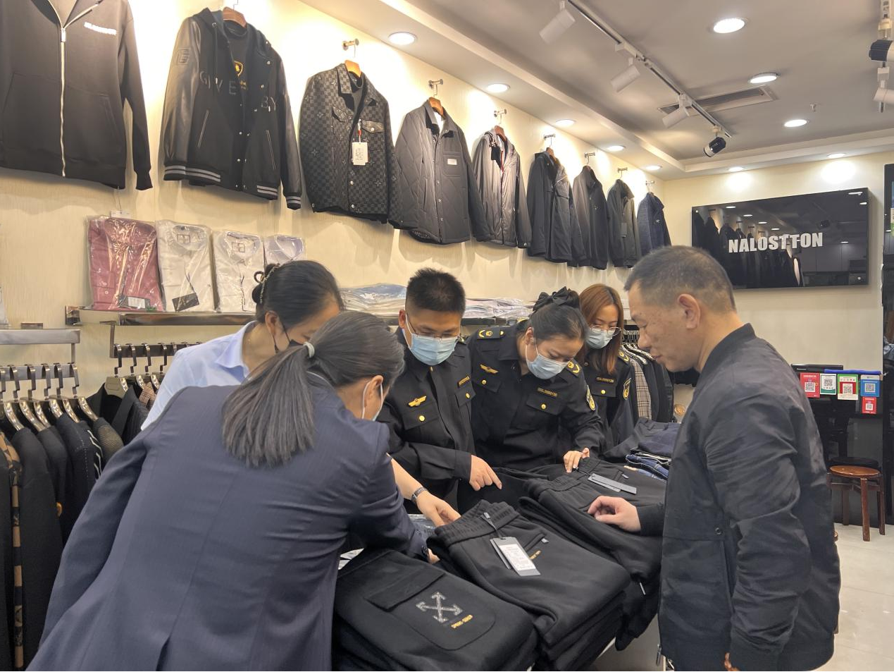 �������г������������߷�Ǯ���̳ǿ�չ ֪ʶ��Ȩ����ר�����ж�