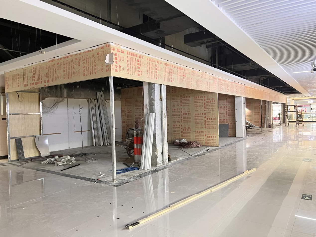  Ǯ���̳�Ь��������ˢ��