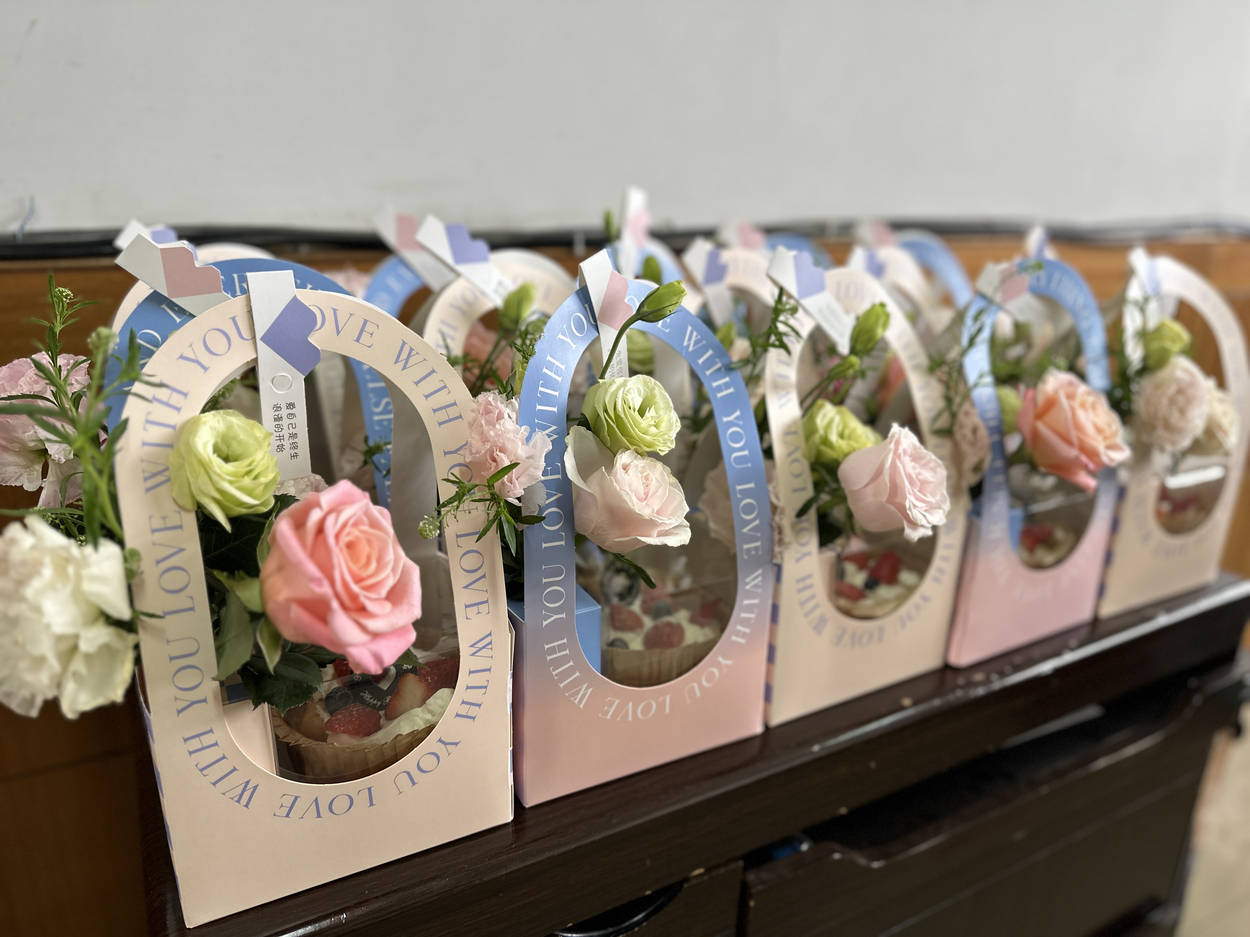 ������ΪŮ���CALL